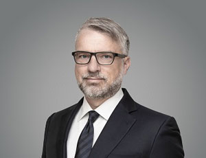 Dr Rafał Kos